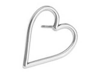 Heart wire earring with titanium pin - Size 16.9x20.7mm