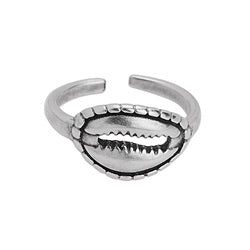 Ring cowrie shell 17mm
