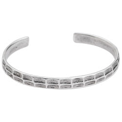 Bracelet with hammered pattern - Size 69x6.8mm