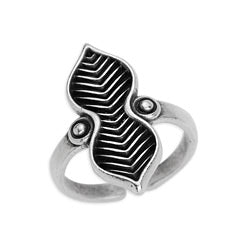 Ethnic ring with chevron pattern 17mm - 20x24,3mm